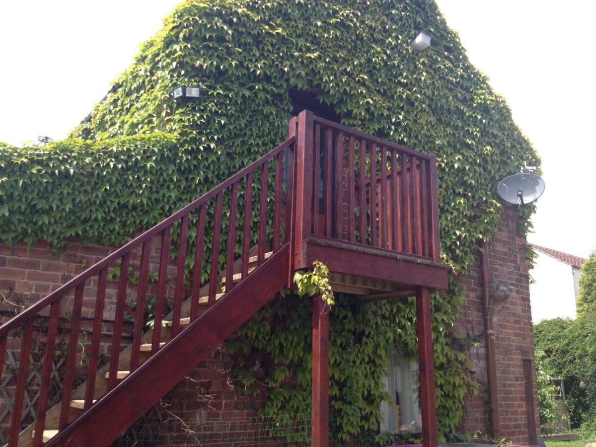Rolandscroft Guest House Pontefract Exterior foto